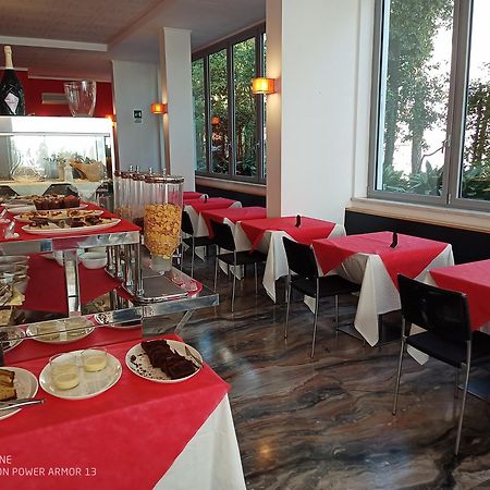 Hotel Firenze Bibione Buitenkant foto