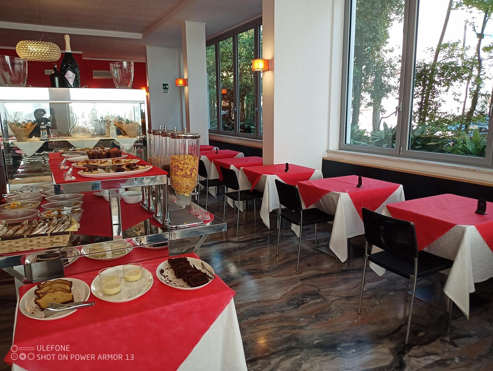 Hotel Firenze Bibione Buitenkant foto