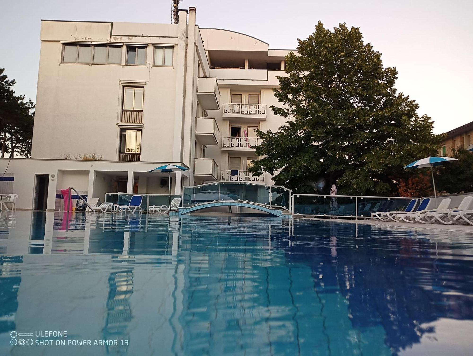 Hotel Firenze Bibione Buitenkant foto