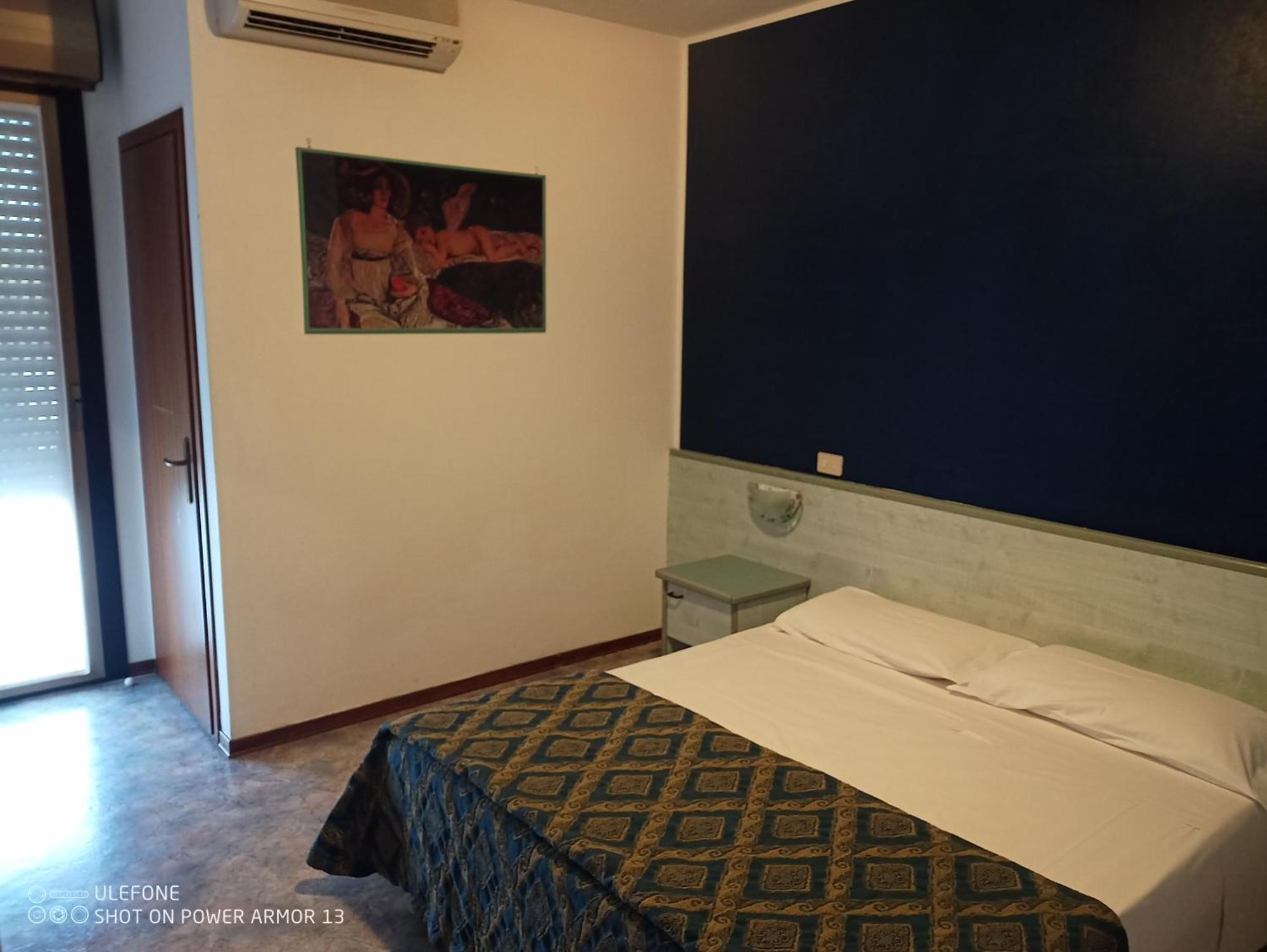 Hotel Firenze Bibione Buitenkant foto