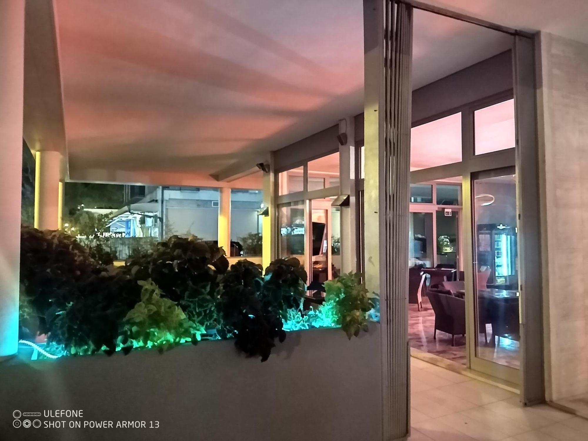 Hotel Firenze Bibione Buitenkant foto