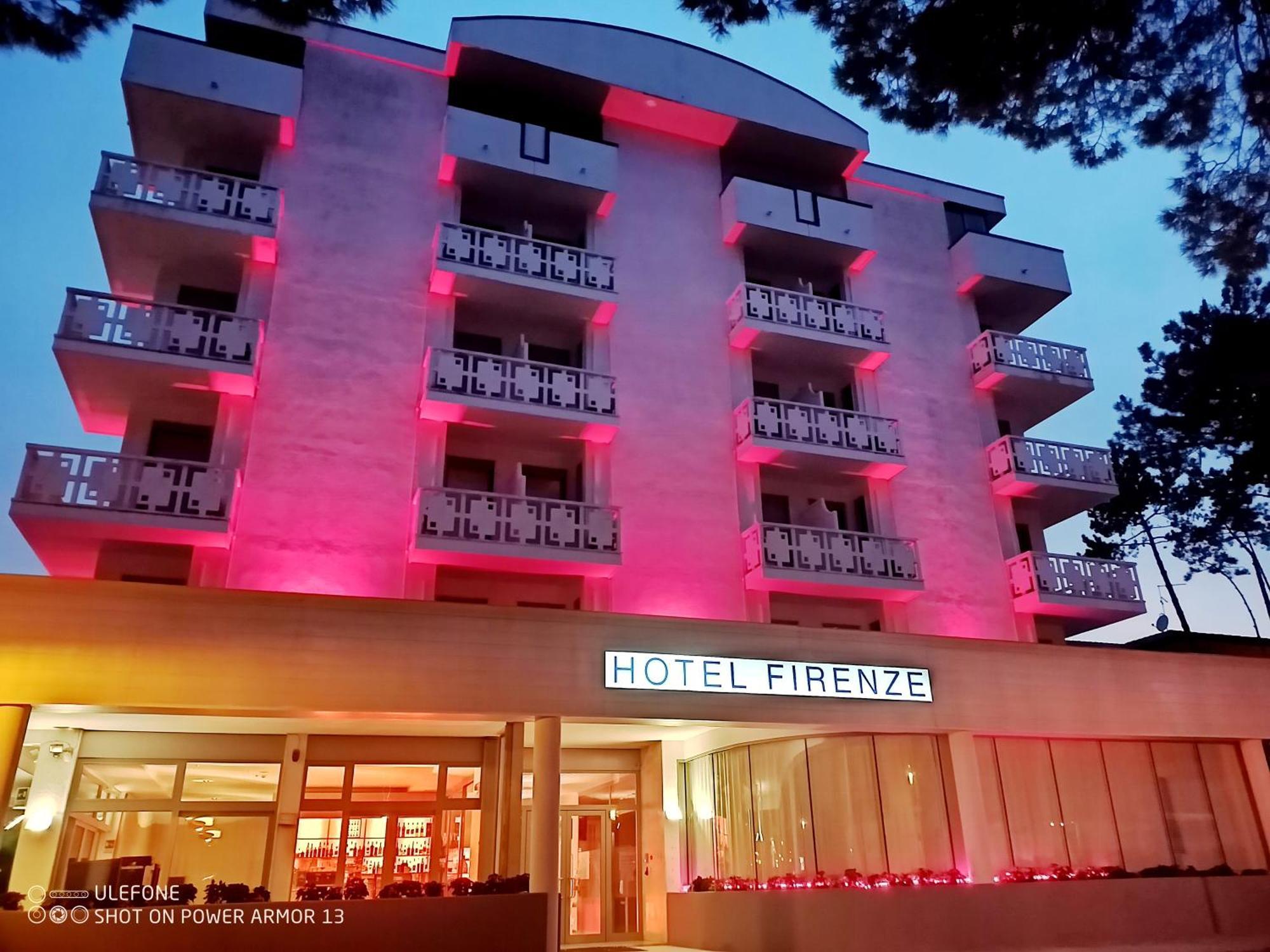 Hotel Firenze Bibione Buitenkant foto