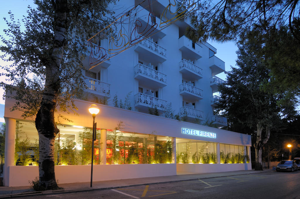 Hotel Firenze Bibione Buitenkant foto